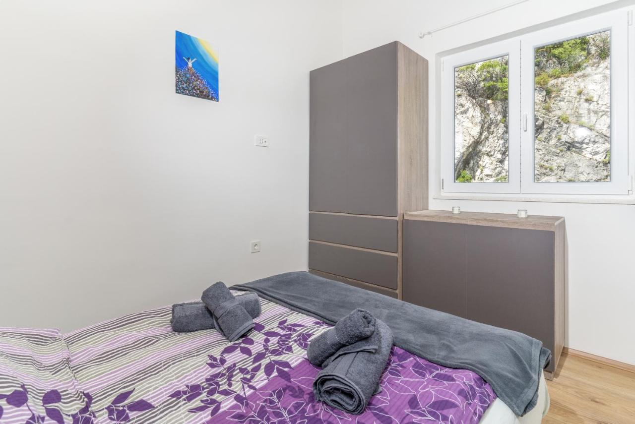 Stunning Apartment In Quiet Street Near Center With Free Parking 4 Floor Rijeka Exterior photo